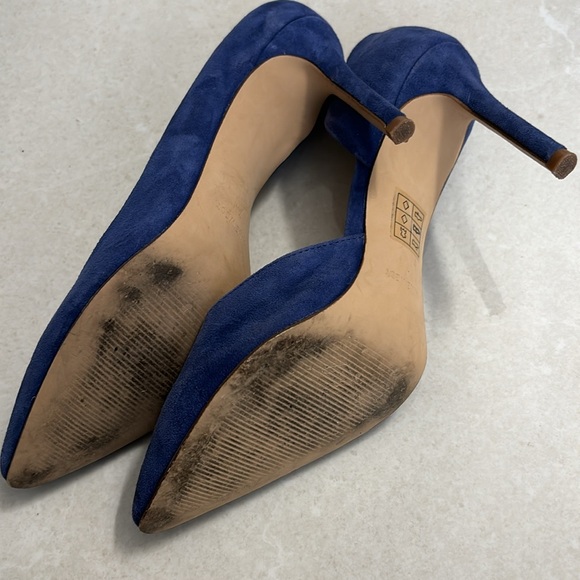 NINE WEST SUEDE HEELS - Picture 4 of 6